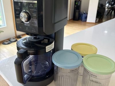 Ninja Creami Ice Cream Maker with Pints and Lids Used