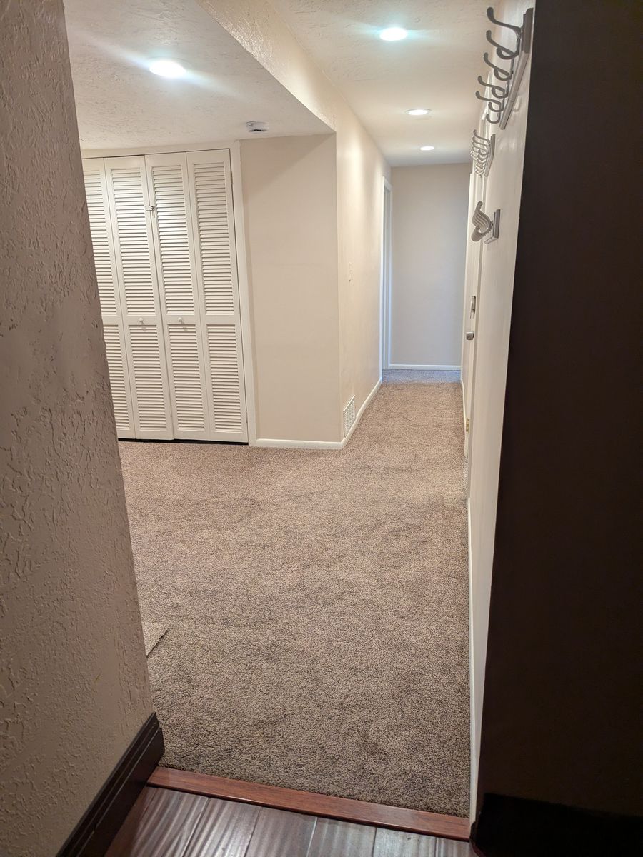 Main image 13