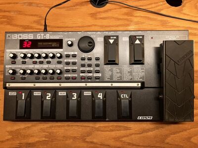 BOSS GT-8 Guitar FX Processor with Bag