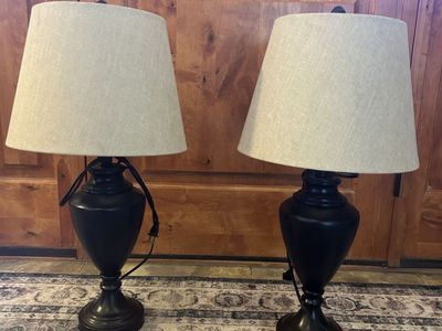 Set Of 2 Lamps