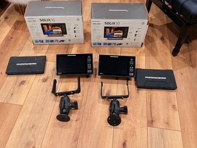 Humminbird Solix 10 mega si+ Mega di+ G2 with Mount