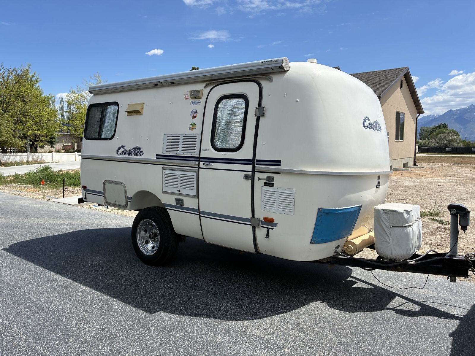1996 Casita Trailer 16 ft fiberglass bathroom ac kitchen sleeps 2