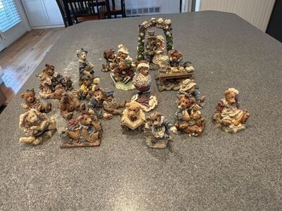 Boyds Bears Collectibles