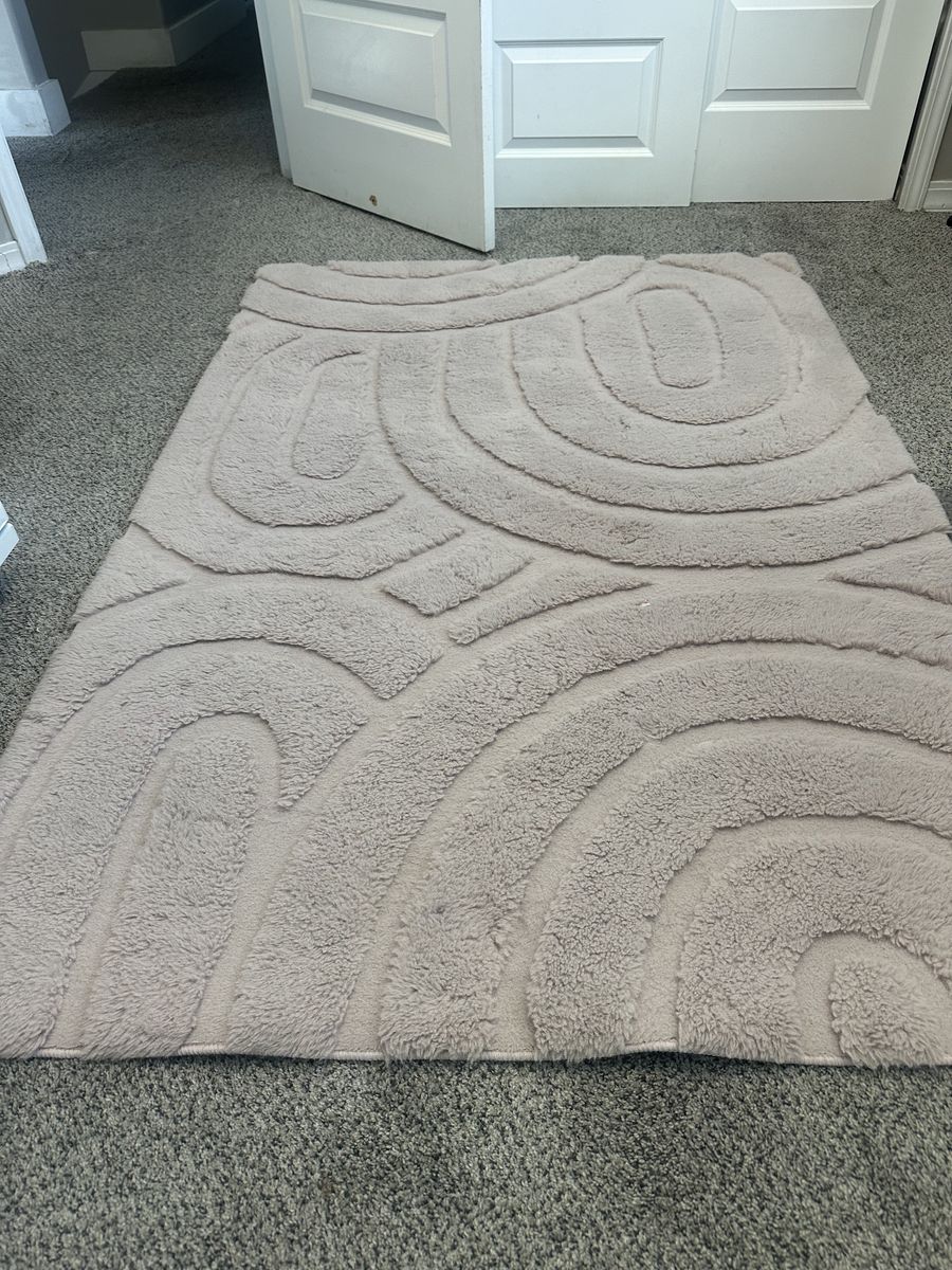 Rug