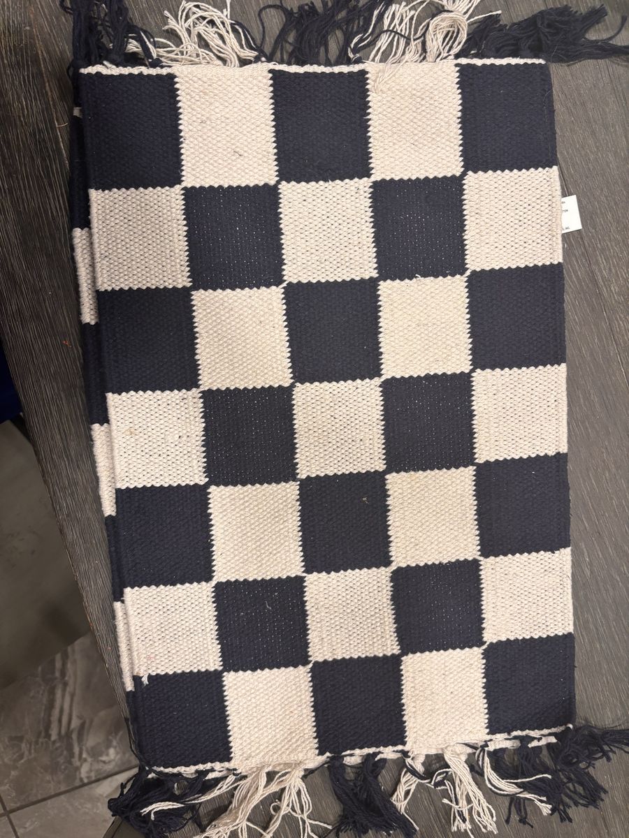 8 Black/blue and White Checkered Woven place mat with Fringe