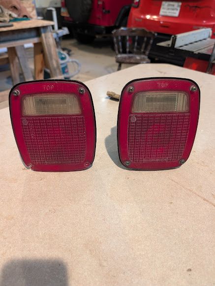 Jeep YJ/TJ Tail Lights