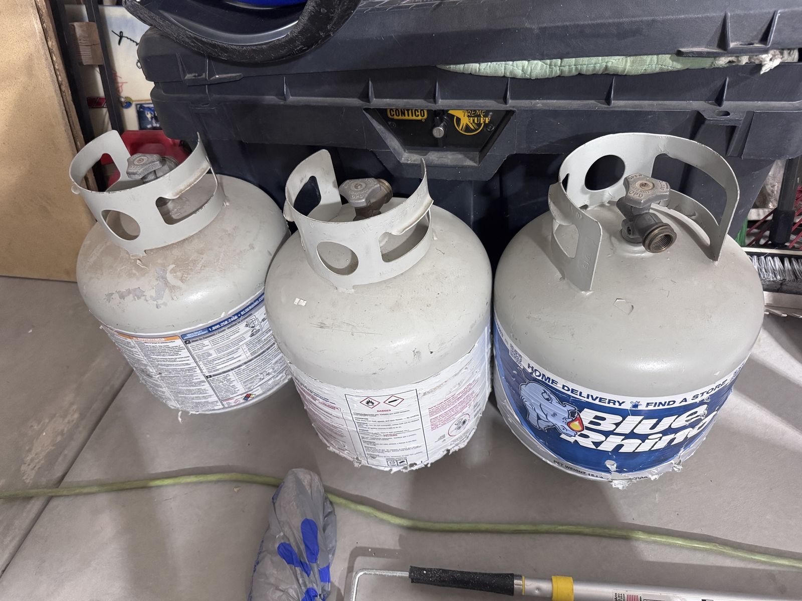 20 lb propane tanks 