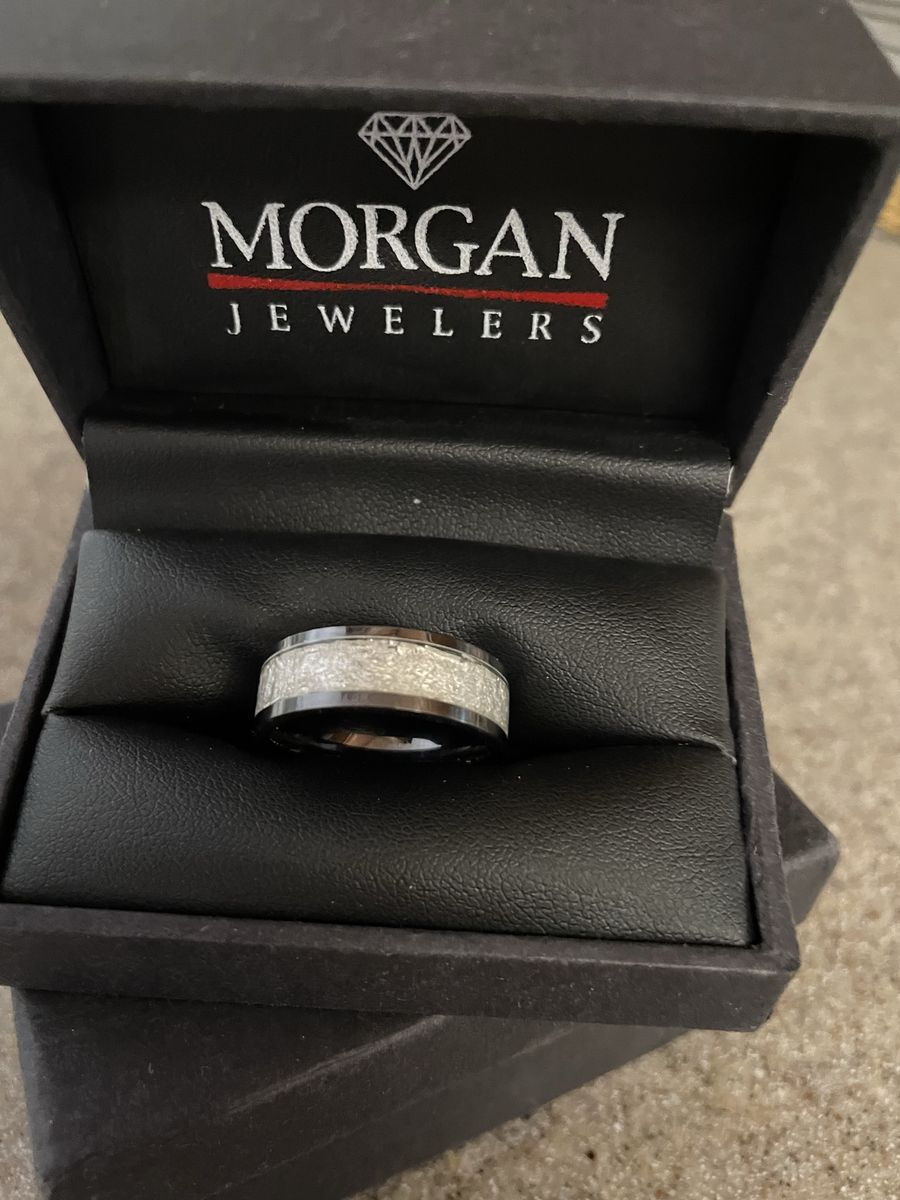 Men’s Ring Wedding Band