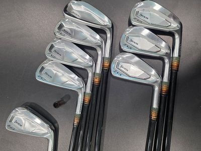 Srixon Zxi5/Zxi7 combo set. 105S MMT Shafts.
