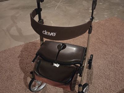 ️ Drive Nitro DLX Euro‑Style Rollator / Walker. Champagne