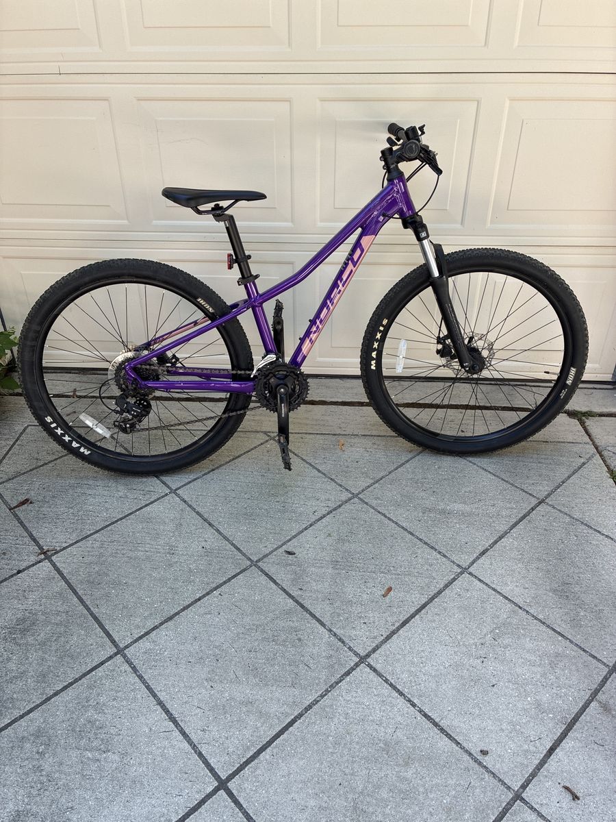 Norco Storm 4.1 Purple Mountain Bike - Junior, Hardtail, Disc Brakes, Maxxis Tires