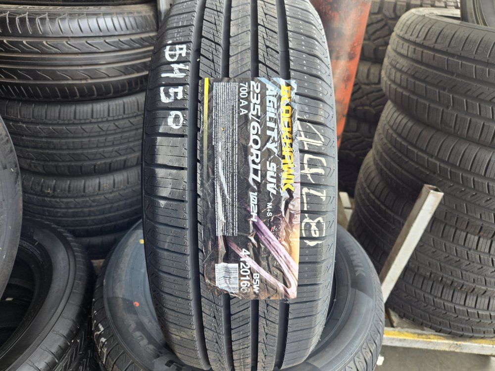 SET 235/60R17 BLACKHAWK AGILITY SUV