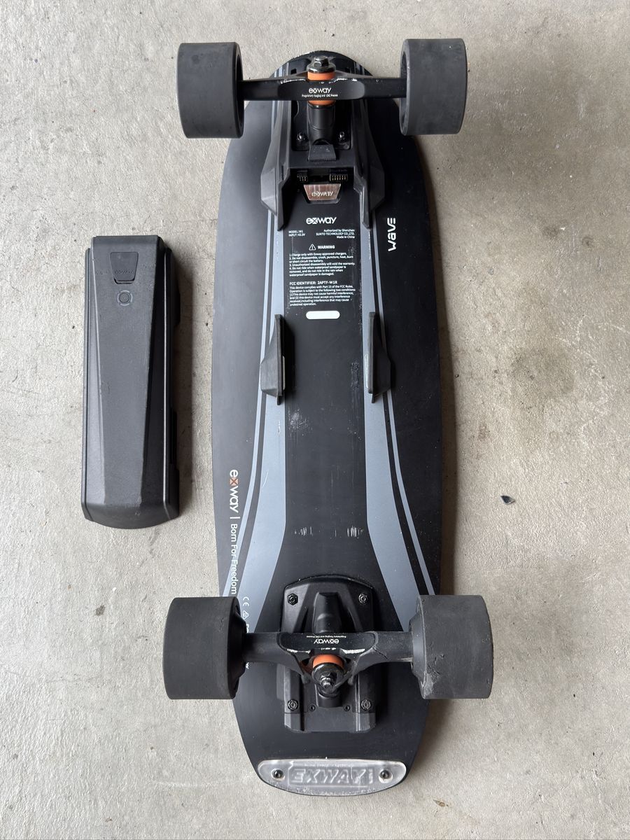Main image 3