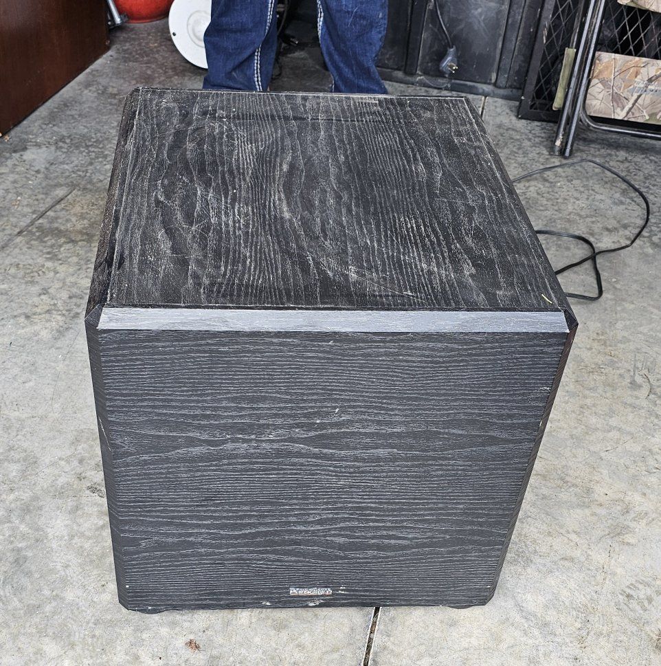 Klipsch & Yamaha Home Theater System with Subwoofer, Receiver, & Speakers