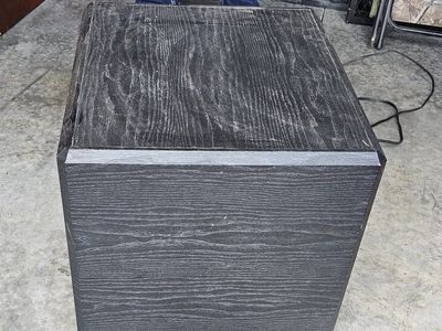 Klipsch & Yamaha Home Theater System with Subwoofer, Receiver, & Speakers