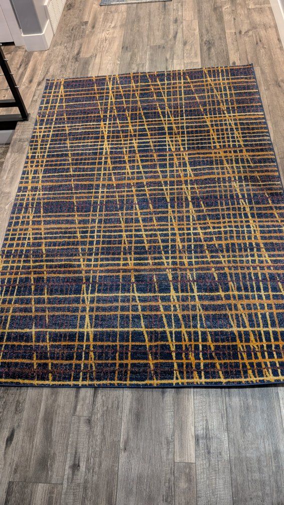 Bashian Everek 5x7'6" Royal Blue/Gold Geometric Area Rug - Made in Turkey

excellent condition