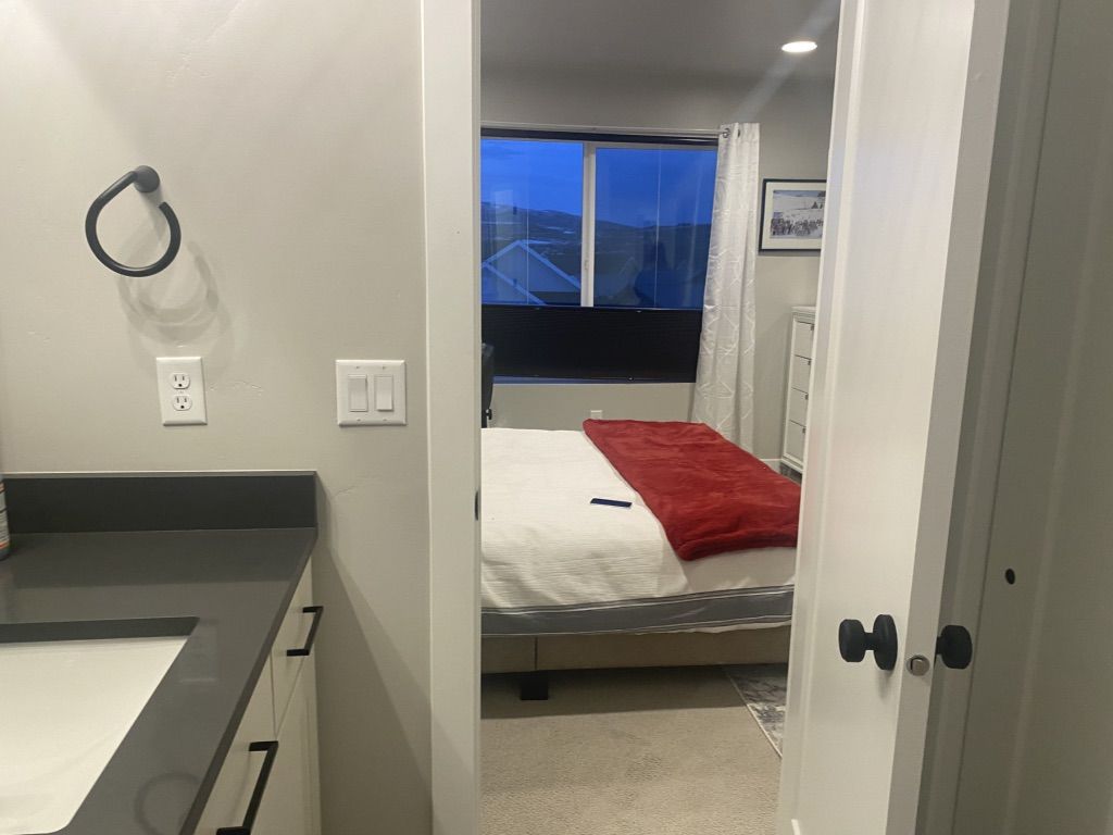 Don't miss out Room For Rent