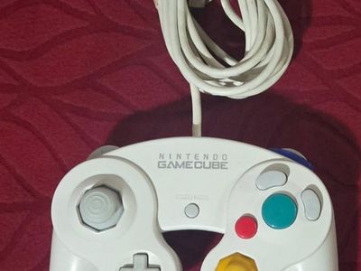 Smash Bros White gamecube controller! Trades considered!