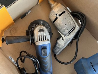 Assorted Electric Power Tools Lot - Angle Grinder, Drills, Mastercraft
