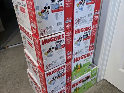 Huggies wipes NEW