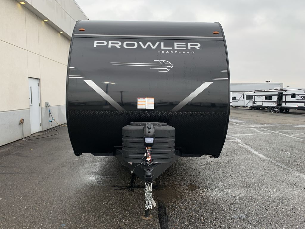 New 2027 Heartland Prowler 2802BHS