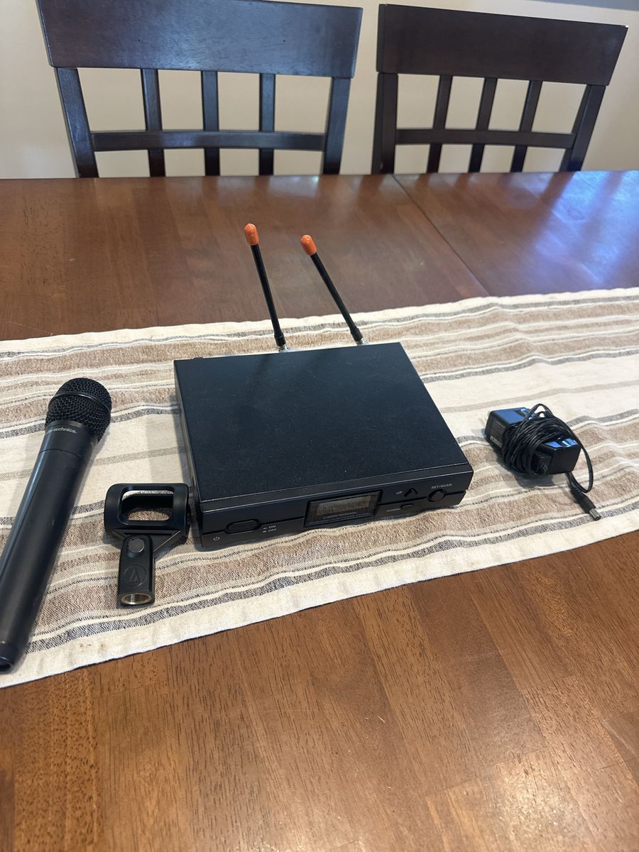 Audio-Technica ATW-R2100a Wireless Microphone System with Receiver and Handheld Mic