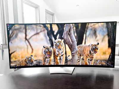 MINT Dell U5226KW Uptrasharp 6K 120Hz IPS Curve Monitor 2026 Model