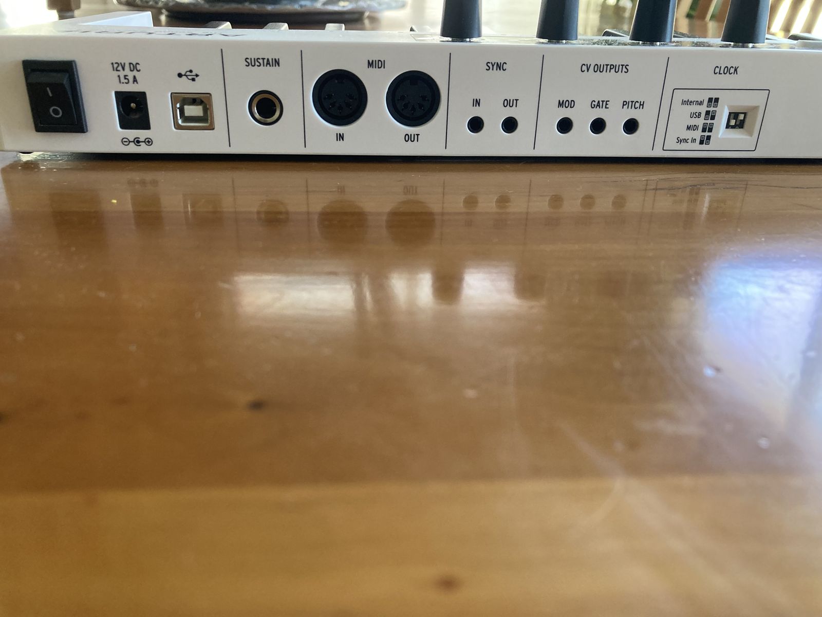 Main image 3