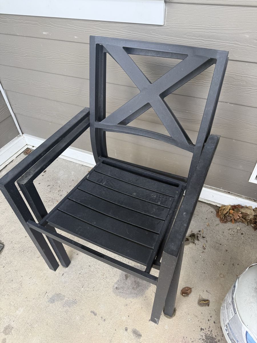 Black Metal Stackable Patio Chairs