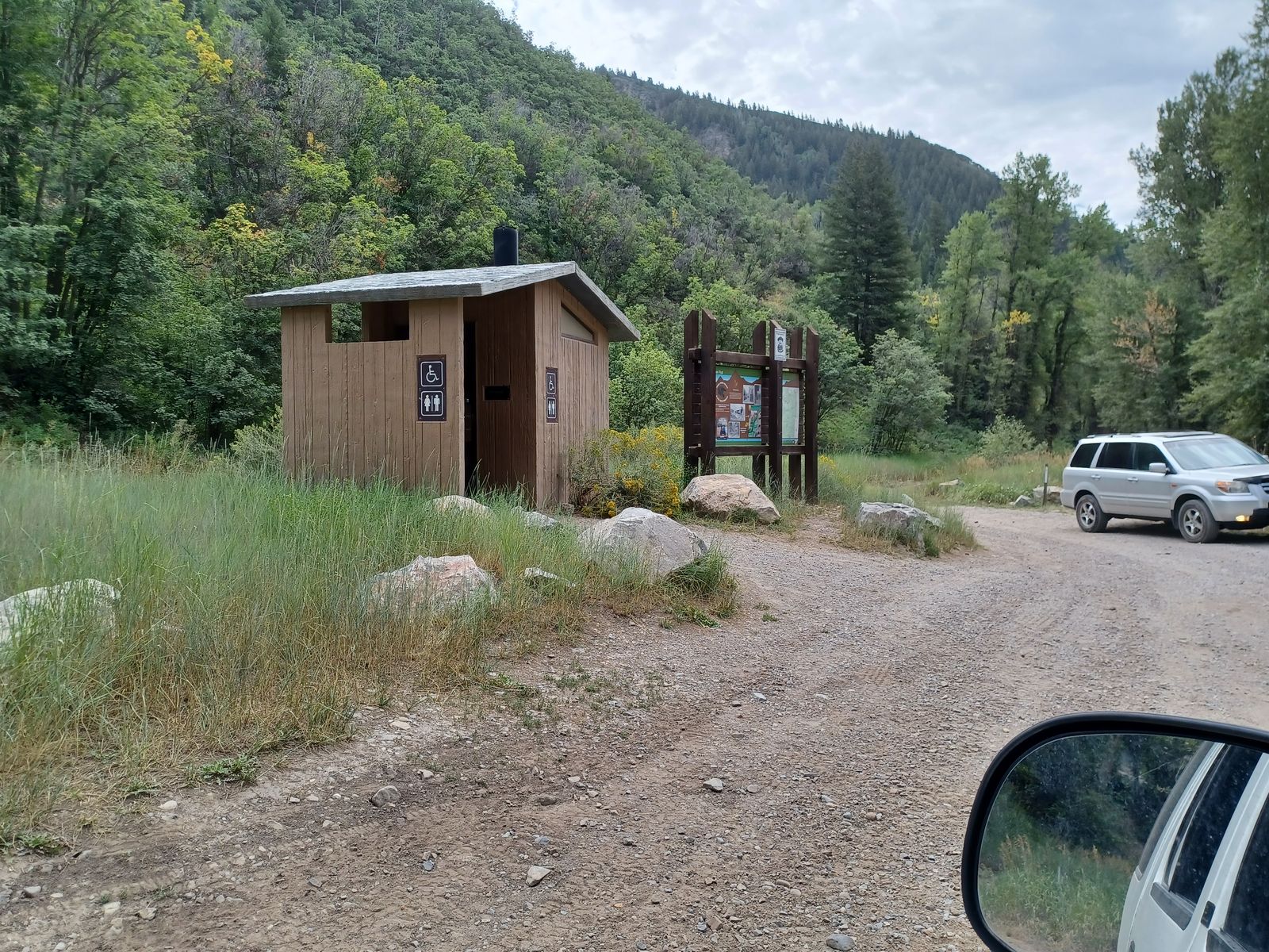 Main image 9