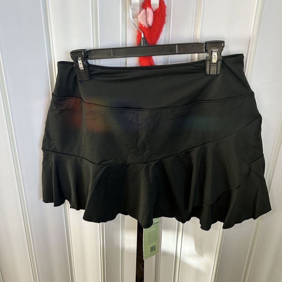 Flowy Tennis Skirt - Breathable & Stretchy with Phone & Ball Pockets