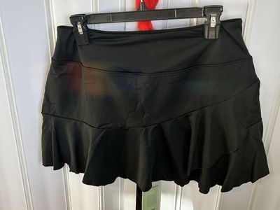 Flowy Tennis Skirt - Breathable & Stretchy with Phone & Ball Pockets
