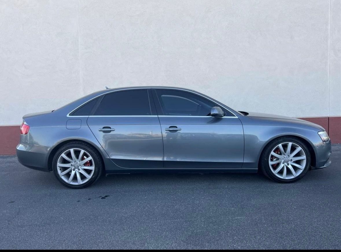 2013 Audi A4 2.0T quattro Premium Plus