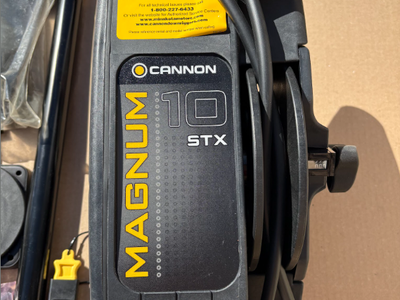 Downrigger - Cannon Magnum 10 STX Electric Downrigger — UNUSED / Complete Kit