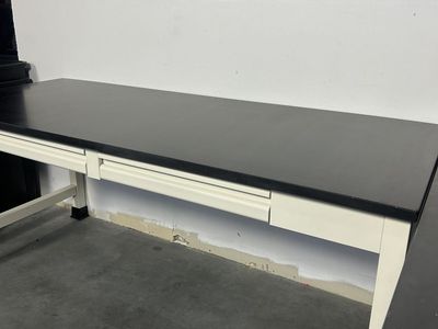 Phenolic Resin Bench