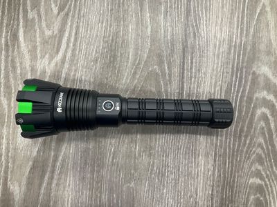 KODIAK KOLOSSUS 15000 LUMEN RECHARGABLE TACTICAL FLASHLIGHT
