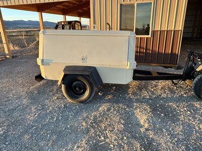 Ingersoll Rand P185WJD Air Compressor