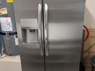 Frigidaire Gallery Stainless Steel Side by Side Refrigerator