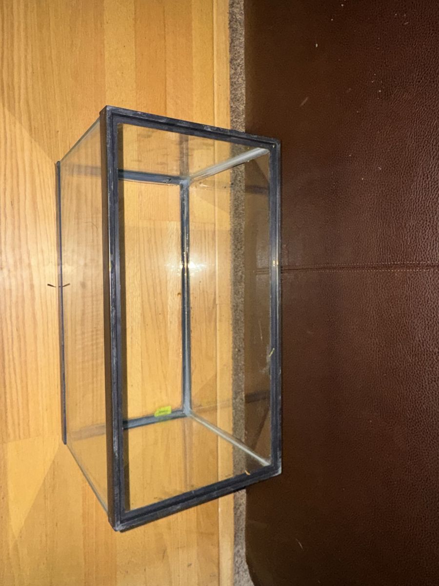 Glass Tank / Fish Tank / Enclosures