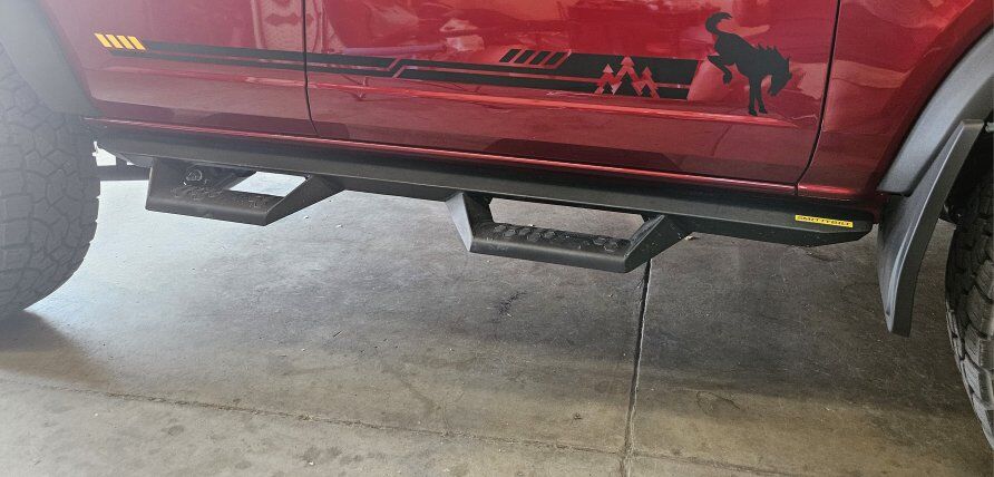 21+ Ford Bronco 4 door steps