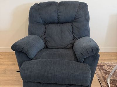 Manual Recliner Chair