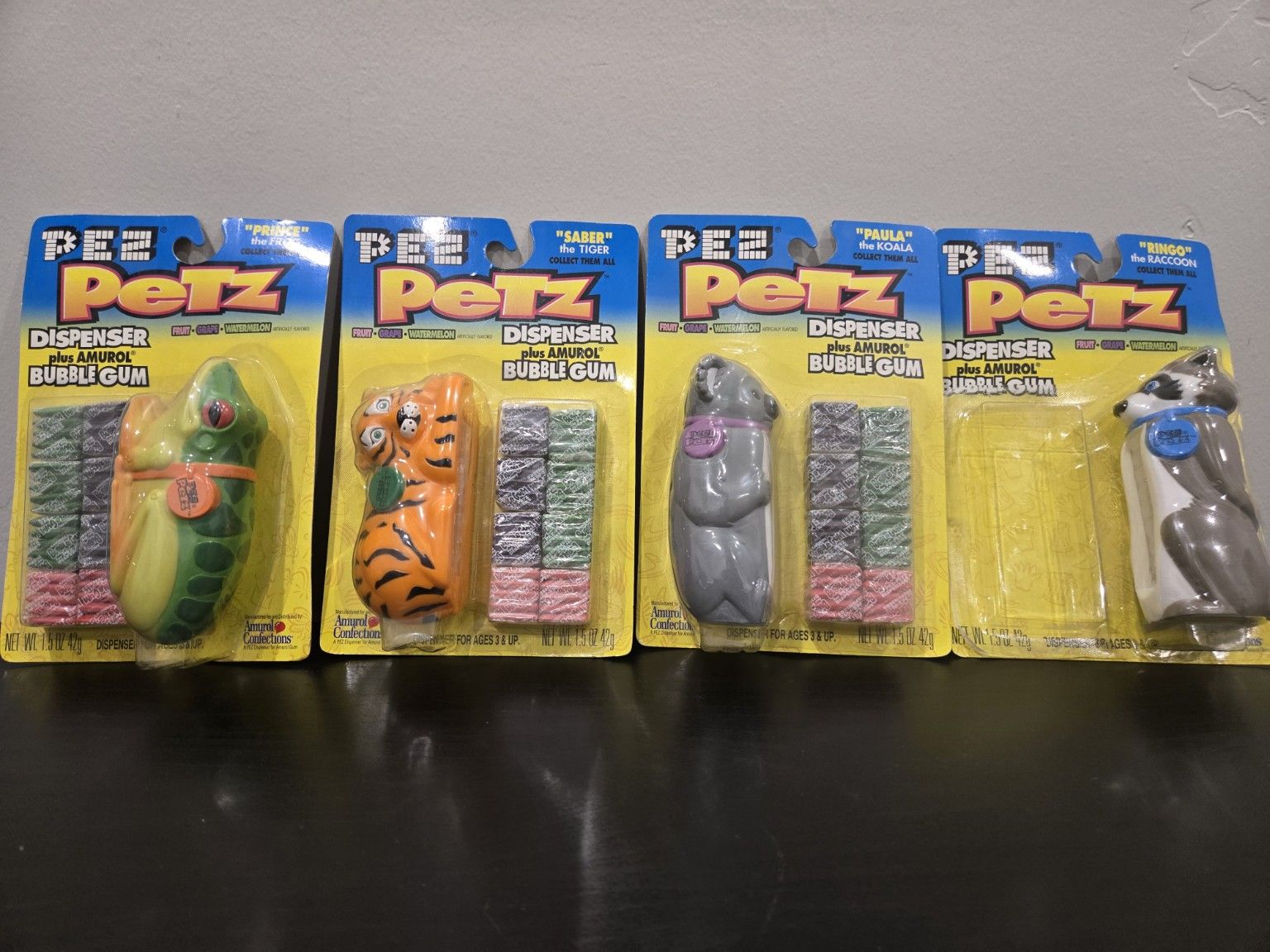 Vintage PEZ Animal Dispensers Lot +1 Damaged