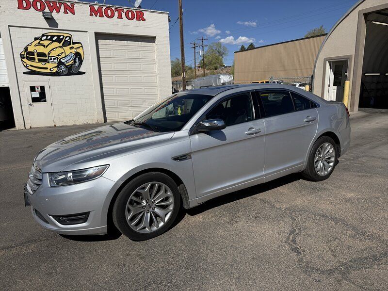 2015 FORD TAURUS Limited