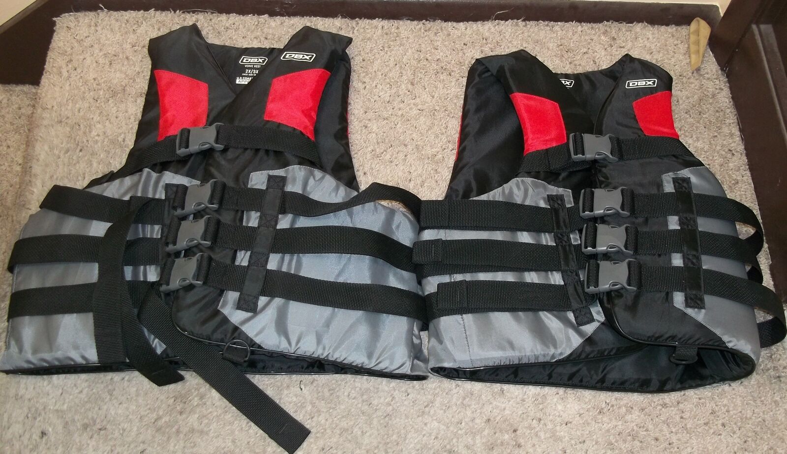 2 Lifejackets Like New 40.00 OBO
