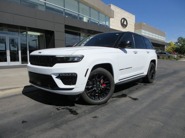 2023 Jeep Grand Cherokee Summit