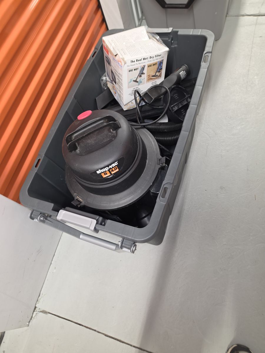 Brand name Shop Vac