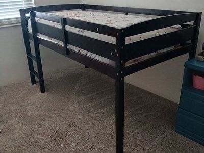 Twin Size Loft Bed