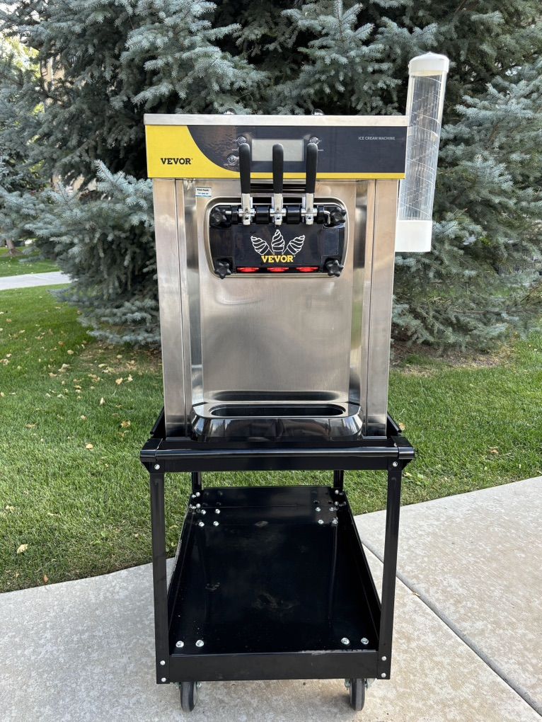 Soft Serve Ice Cream Machine