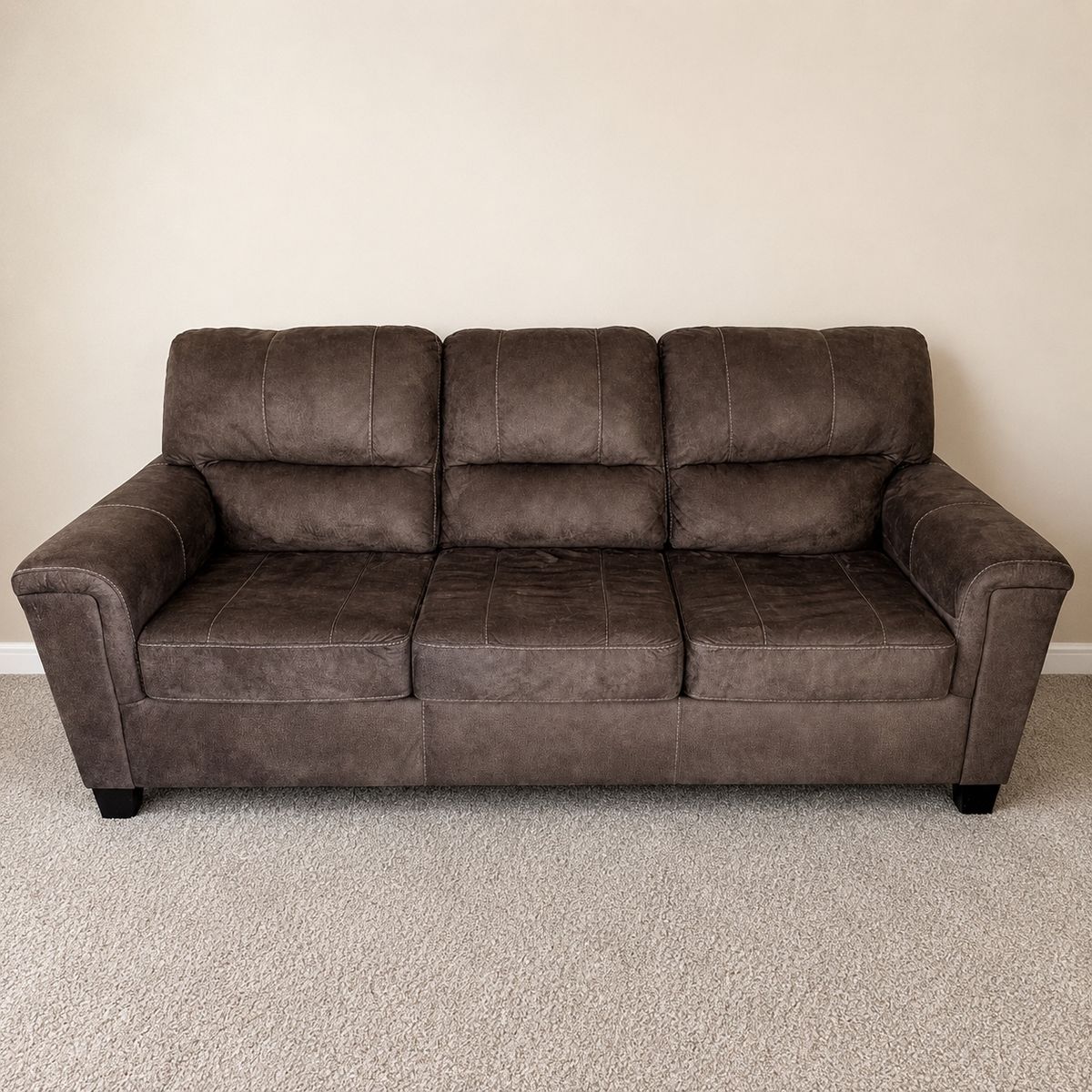 Main image 4