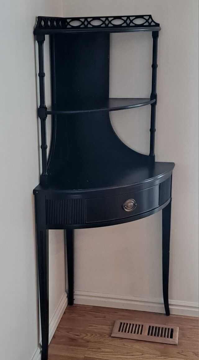 Solid Wood Vintage Corner Shelf 54" Tall